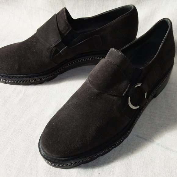 NEW size 7 Stuart Weitzman suede Oxfords dark brownish/charcoal colour - Picture 1 of 6